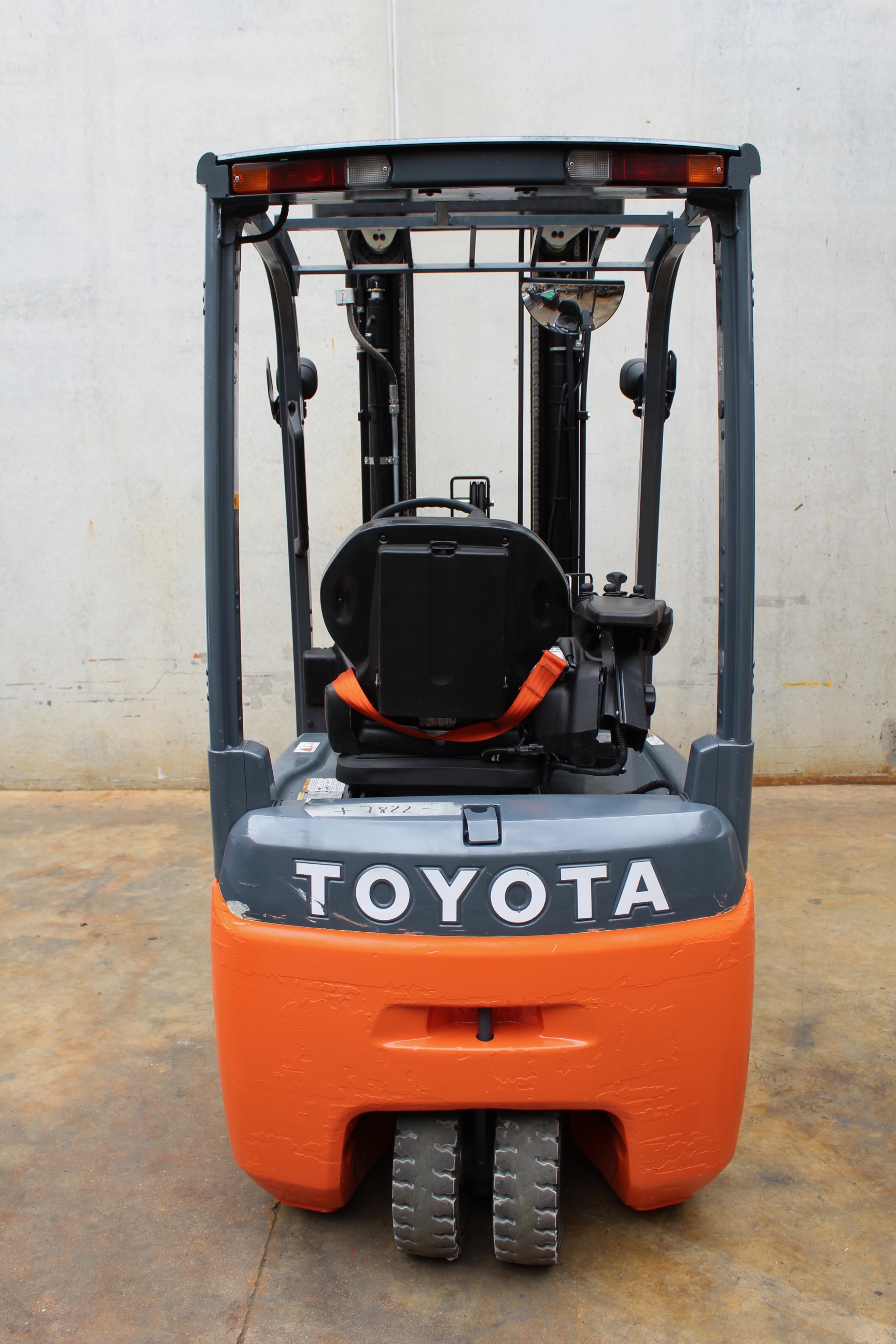 2021 تويوتا 8FBE15T-18049022
